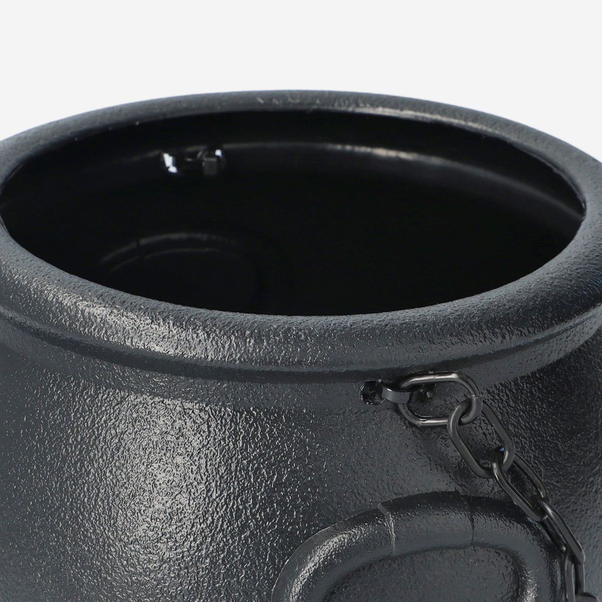 CAULDRON FOR TRICK OR TREAT
