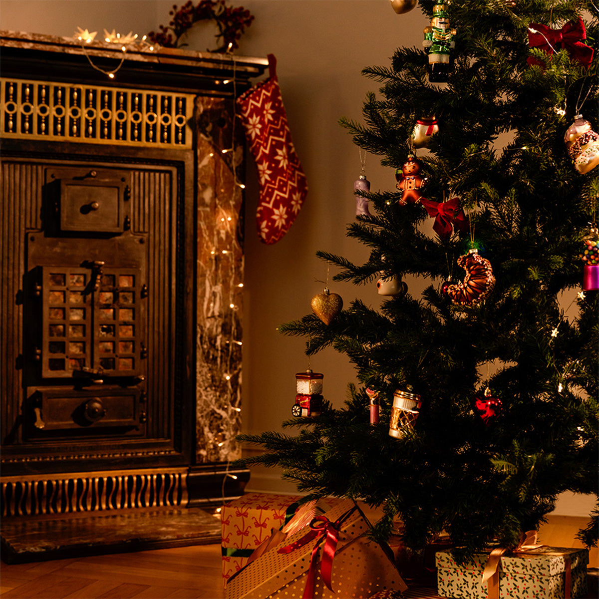 Noel Baba Yılbaşı Ağacı Süsü