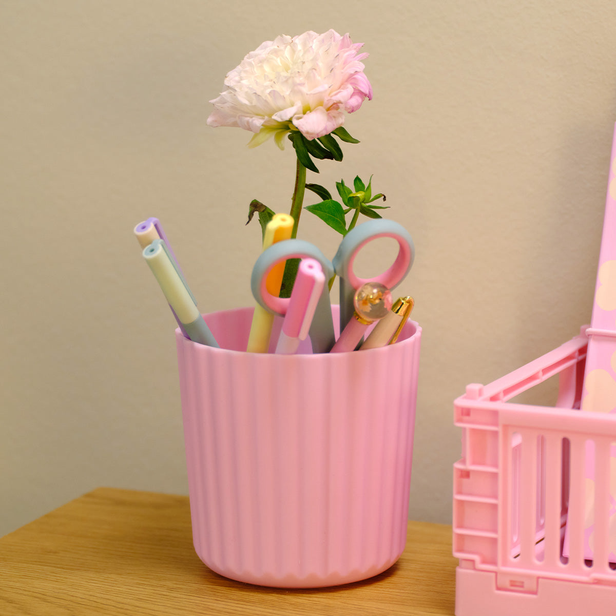 PEN AND FLOWER HOLDER