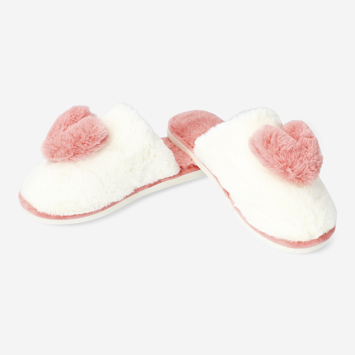 SLIPPERS WITH BIG PLUSH HEART 39/41