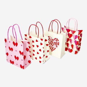 4'lü Kalp Desenli Kağıt Hediye Çantası 15 cm x 18 cm