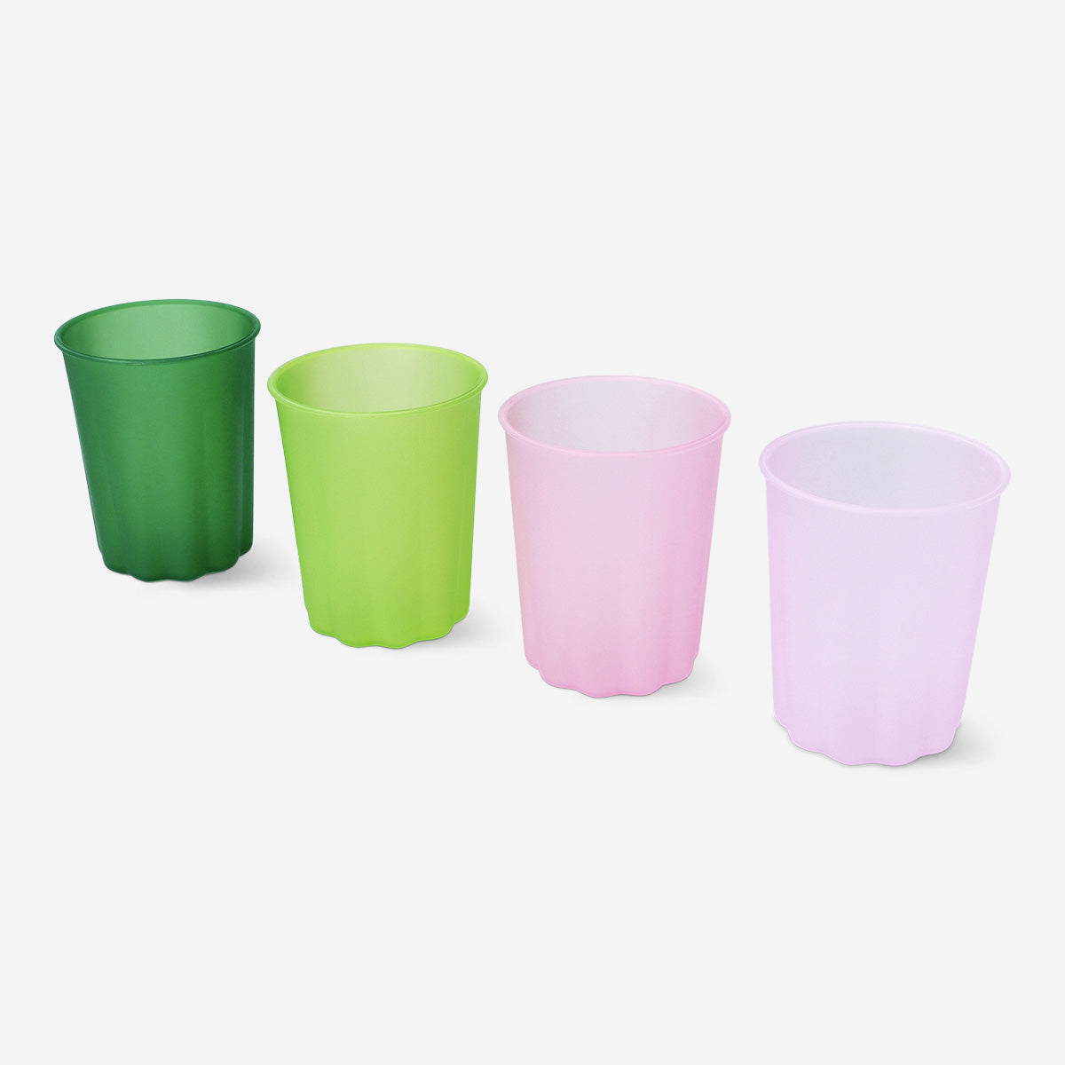 4'lü Mat Plastik Bardak Seti