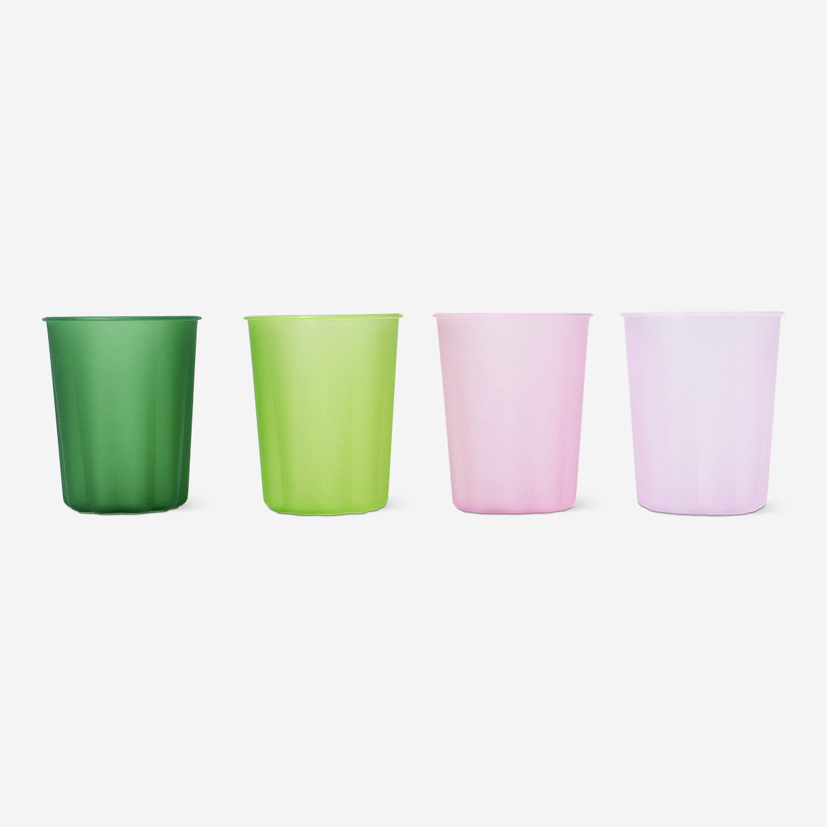 4'lü Mat Plastik Bardak Seti