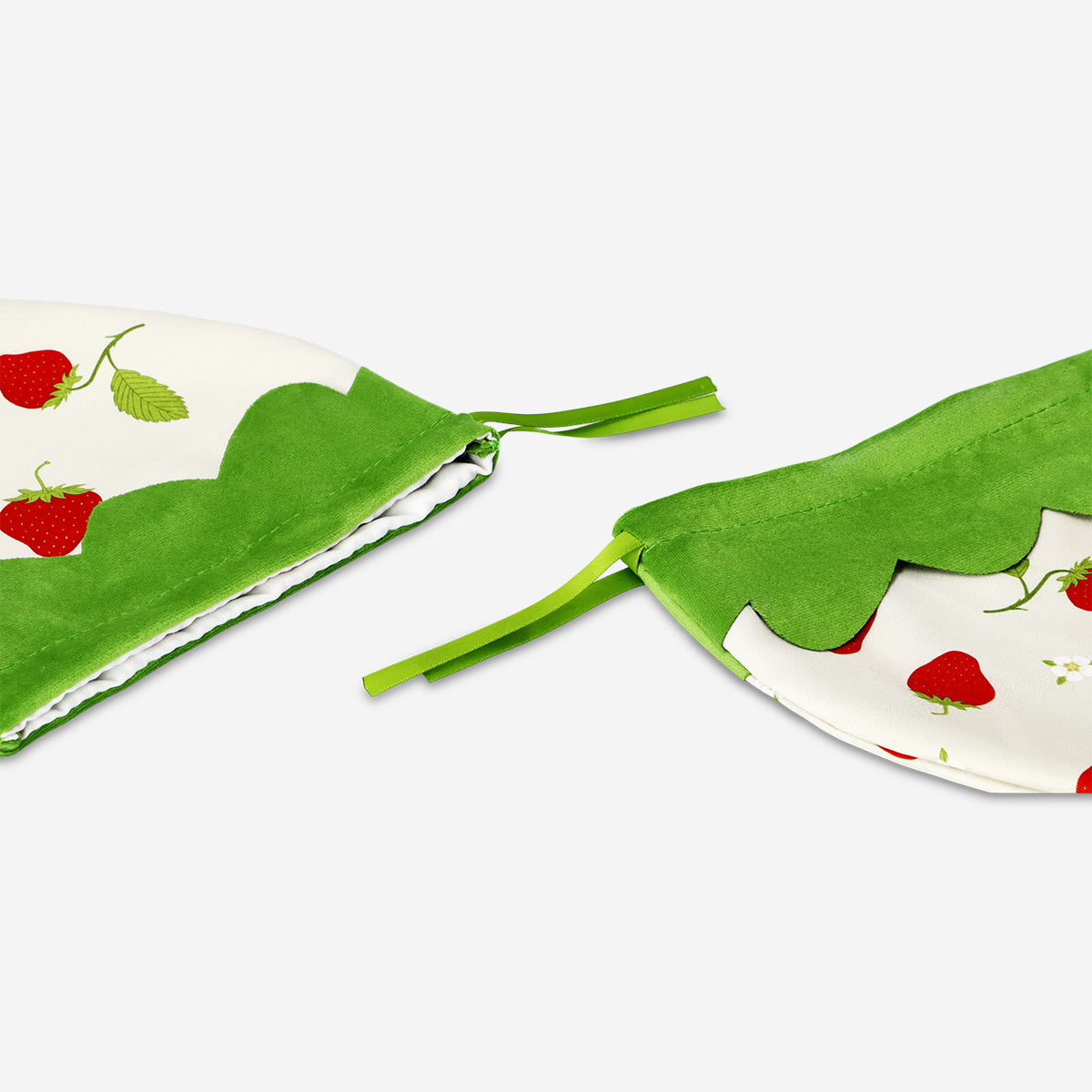 BAG STRAWBERRIES SHAPE 20 X 19 CM