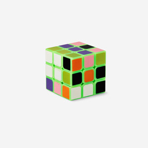 Karanlıkta Parlayan Rubik Küp