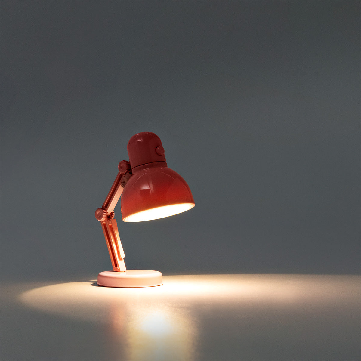 Mıknatıslı Mini Lamba