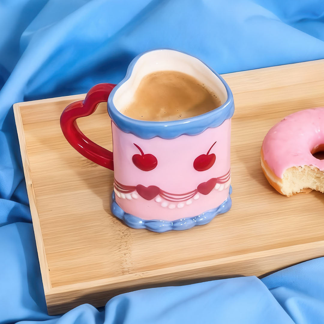 Kalp Pasta Şeklinde Seramik Kupa