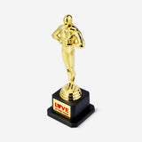 STATUE LOVE OF THE YEAR