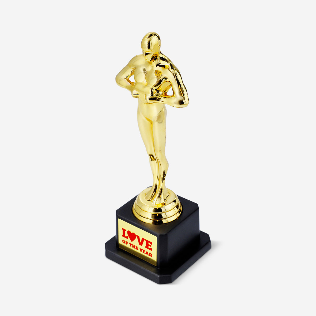 STATUE LOVE OF THE YEAR