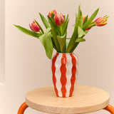Vase with wavy red stripes - 18 cm