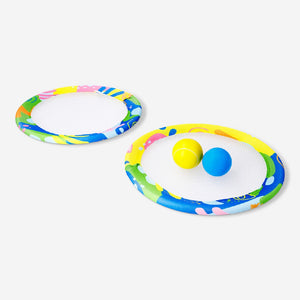 Racket set with balls
