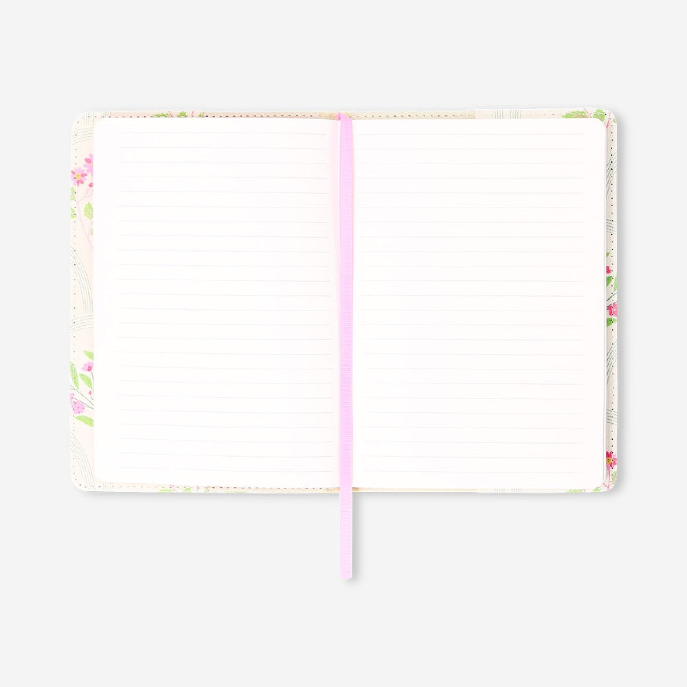 Çiçek Nakışı Desenli Defter A5
