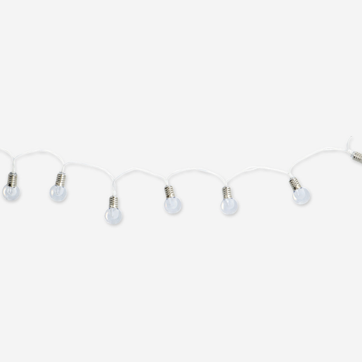 Outdoor string lights - Clear bulbs