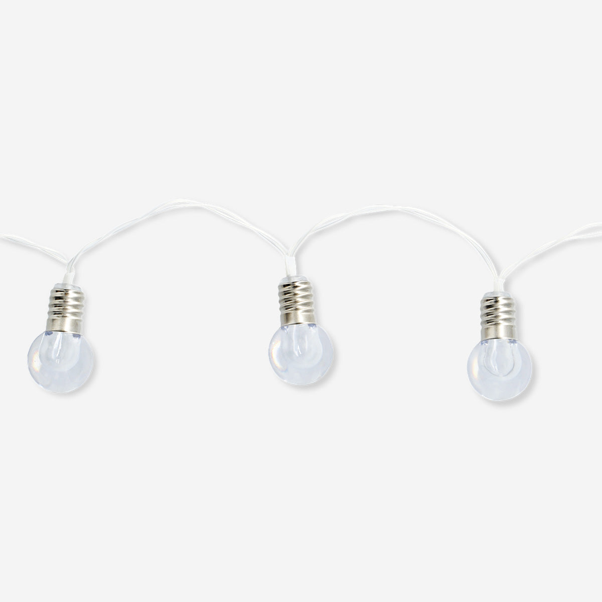 Outdoor string lights - Clear bulbs
