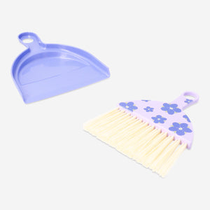 Purple dustpan set with flowers