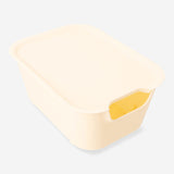 Yellow storage box with lid - 19x26 cm