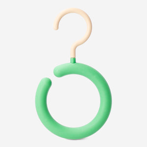 Round hook for scarves and belts