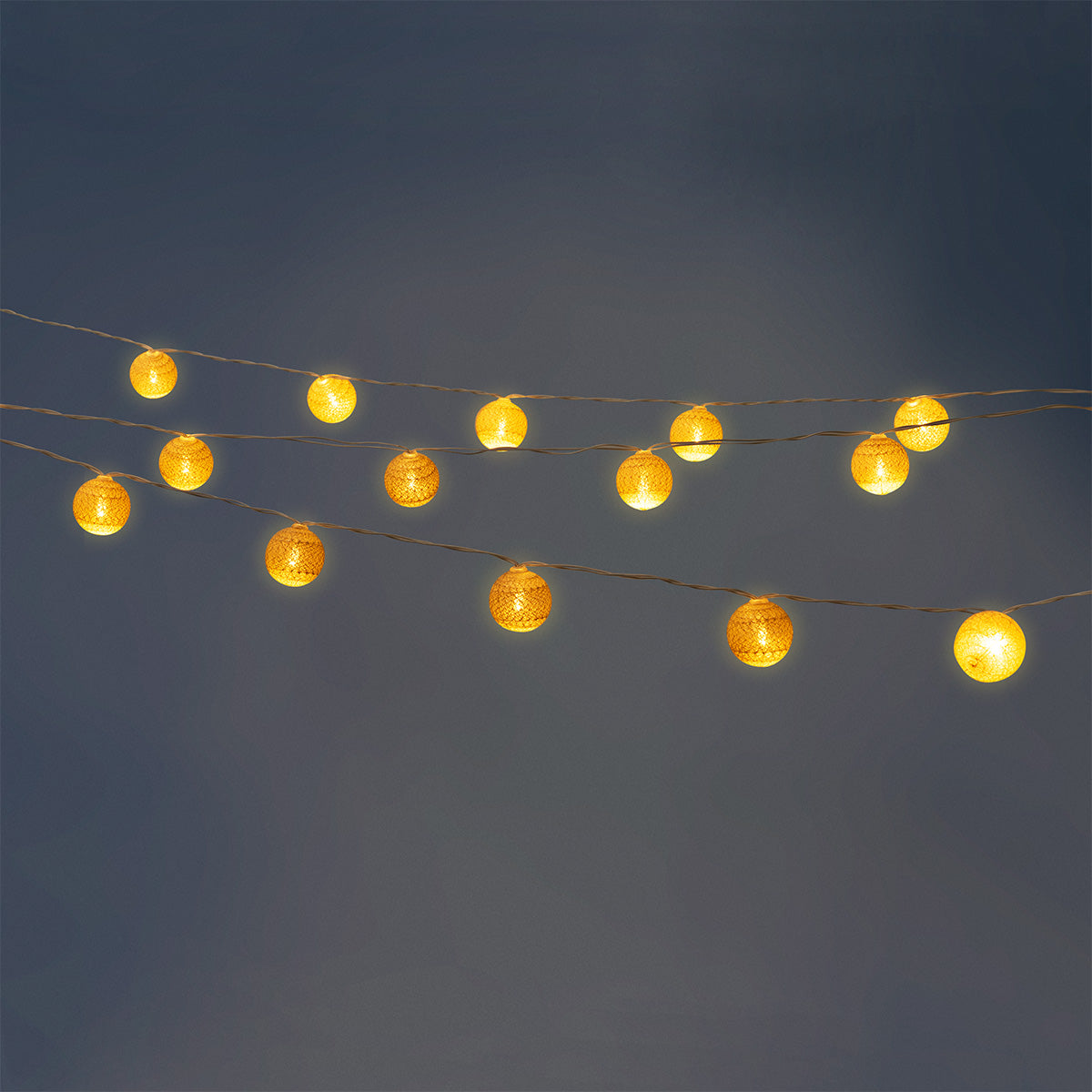String lights - Small ivory thread balls