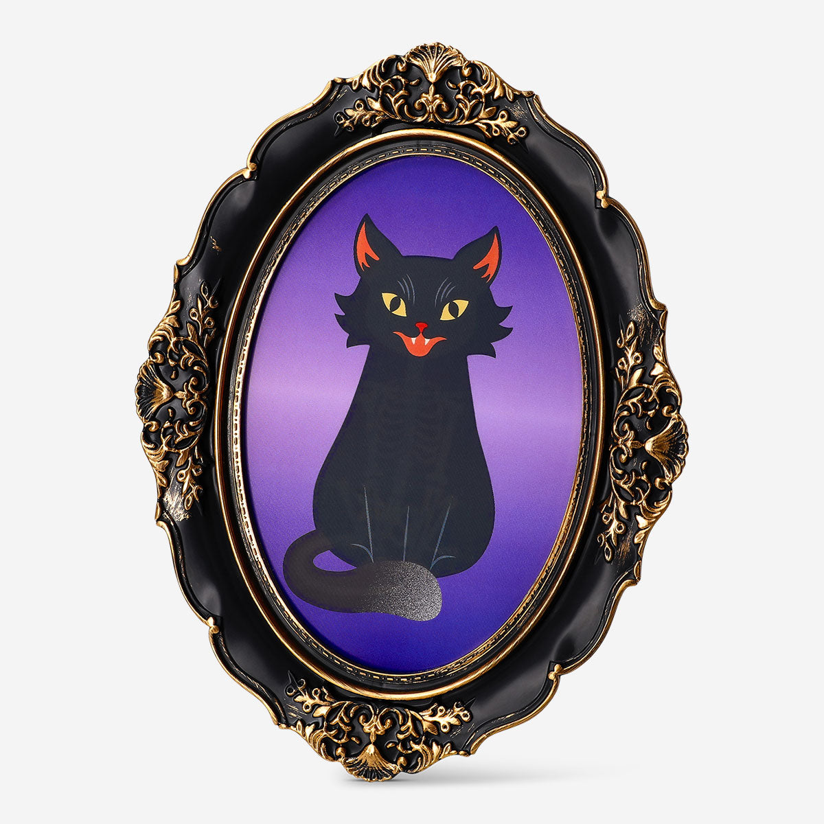 Haunted picture in oval frame - 34 cm