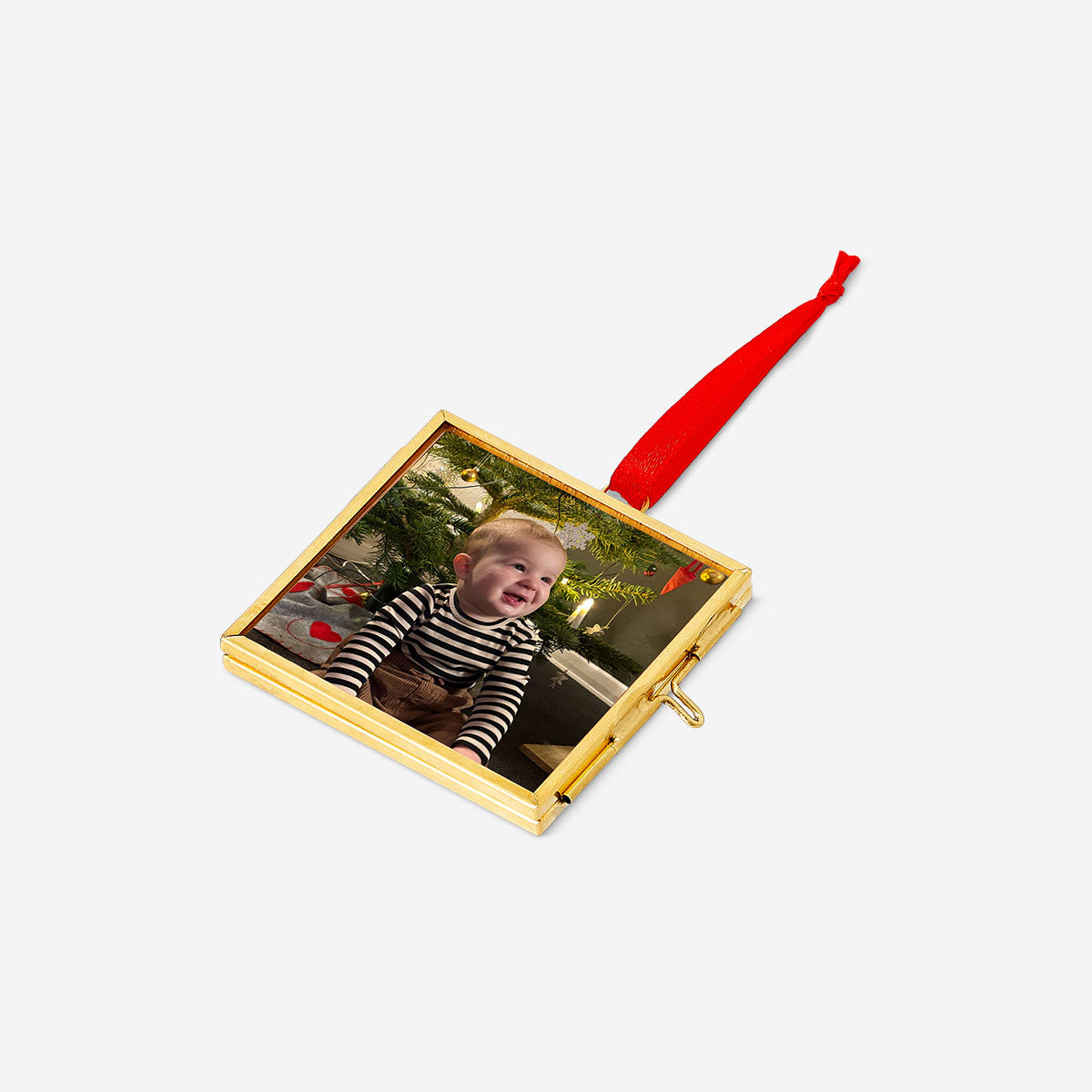 DIY metal picture frame ornament