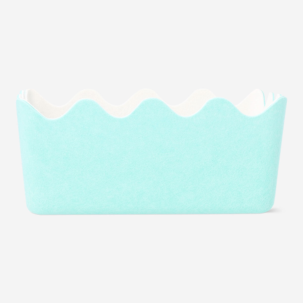 Blue felt storage basket with scalloped edges - 15x20 cm