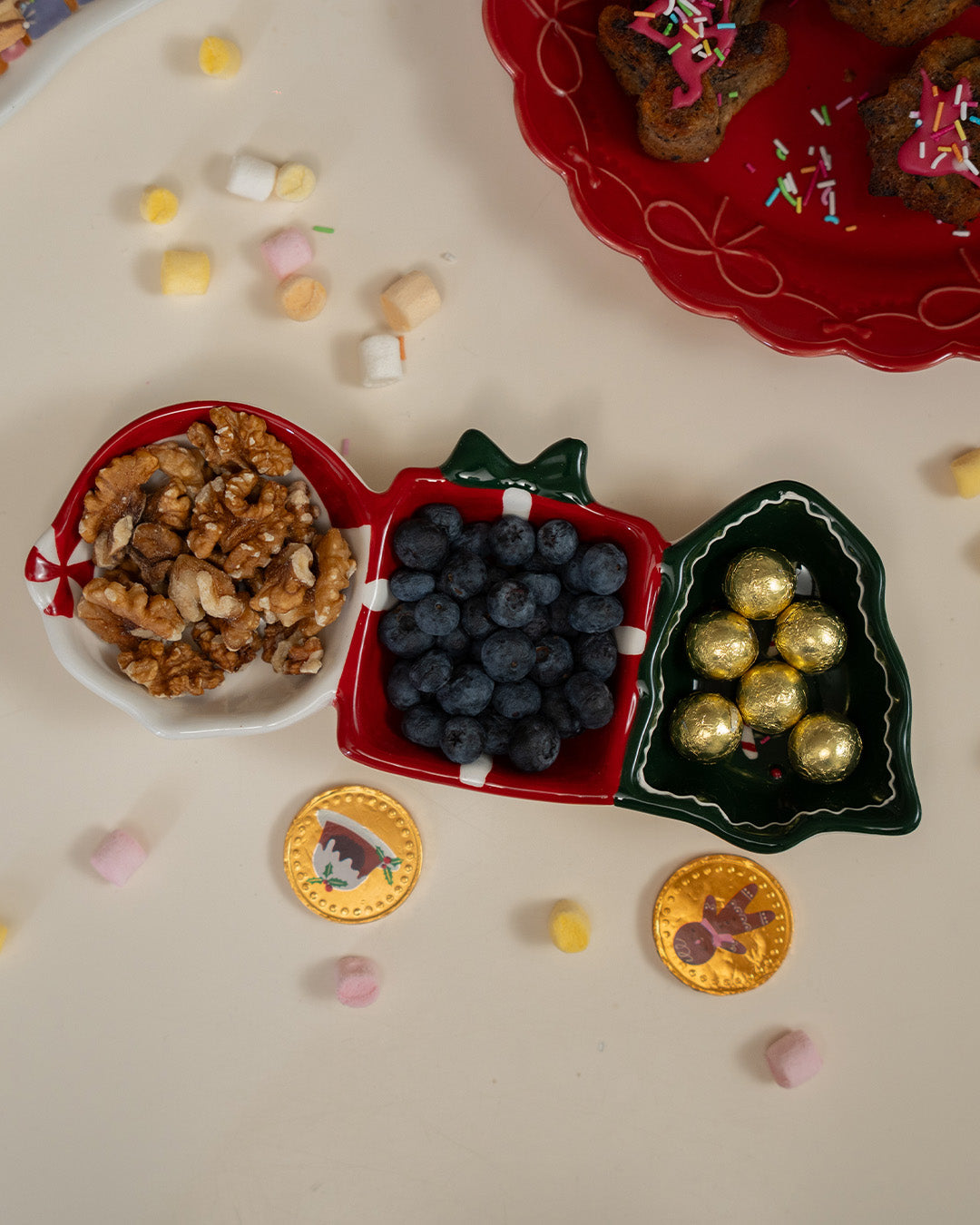 Yılbaşı Temalı Servis Kasesi