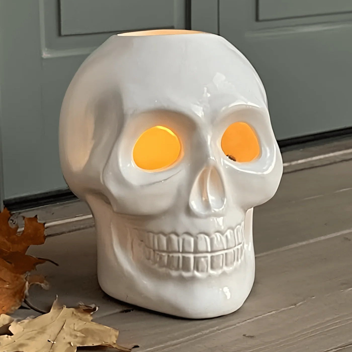 Seramik Beyaz Kafatası LED Mumluk