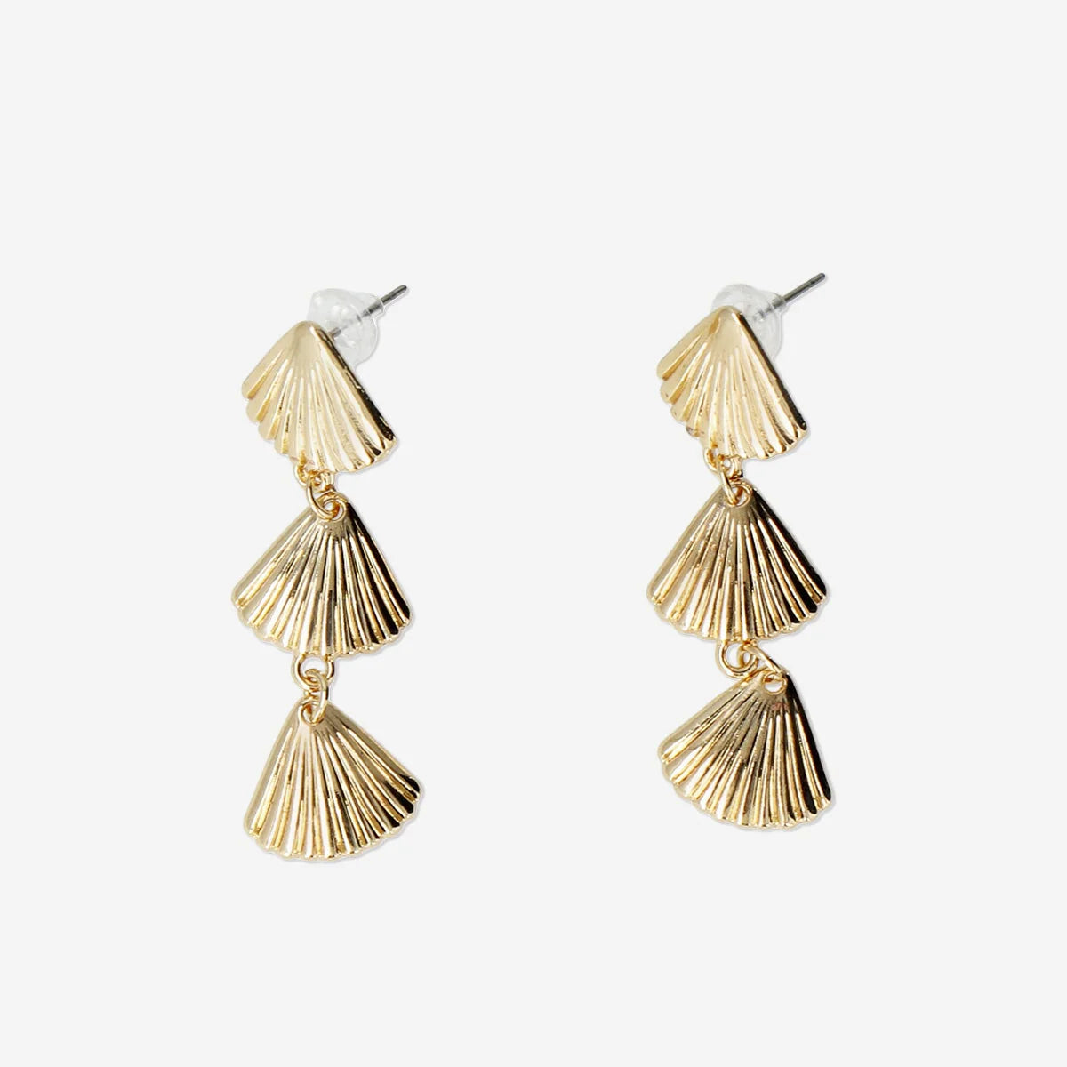 EARRINGS SHELLS ON ROW